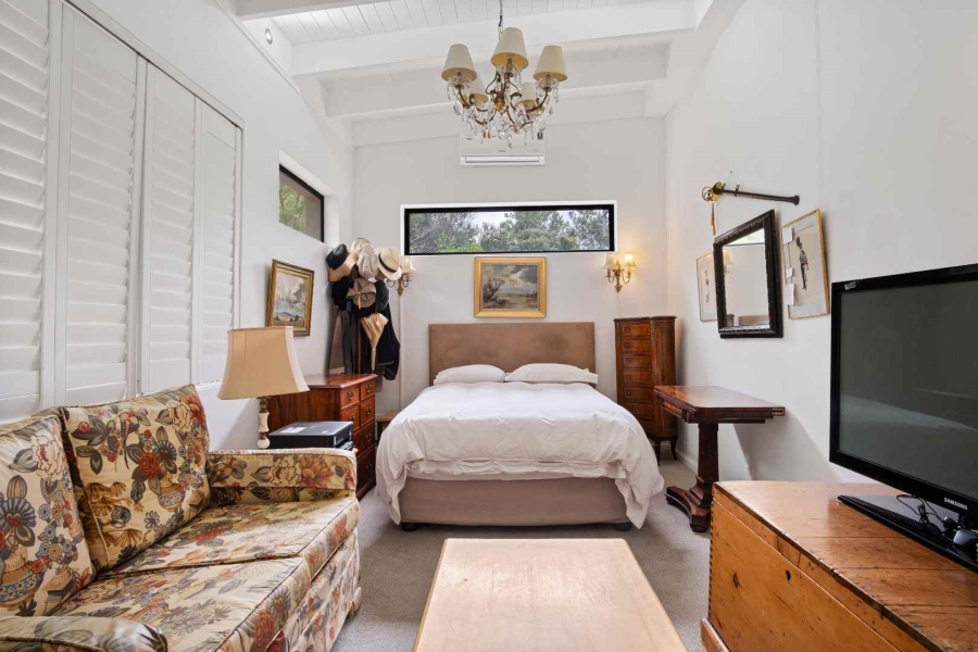 6 Bedroom Property for Sale in Kenrock Country Estate Western Cape